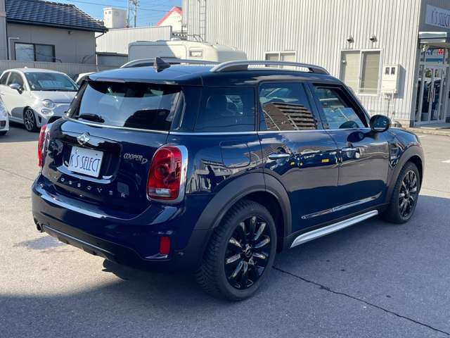 BMW MINI COOPER D CROSSOVER