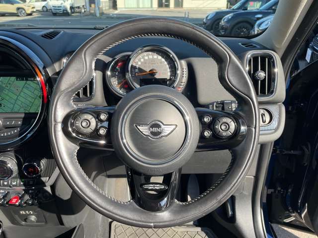 BMW MINI COOPER D CROSSOVER