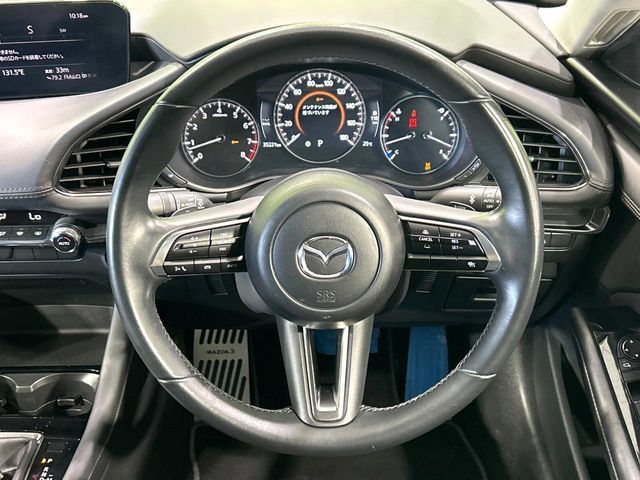 MAZDA3 SEDAN