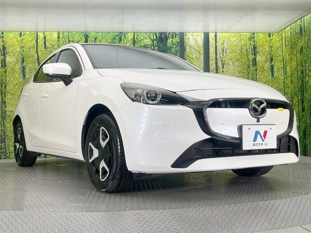 MAZDA2