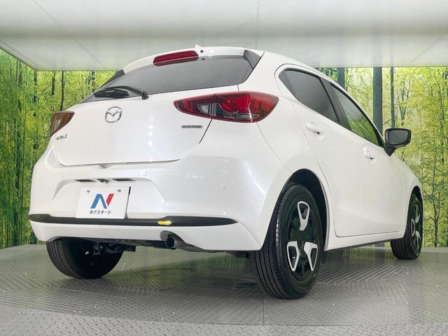 MAZDA2