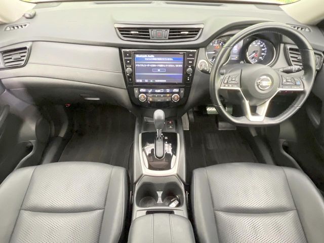 X-TRAIL 2WD