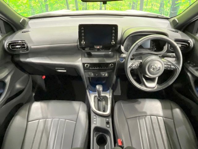 YARIS CROSS HYBRID