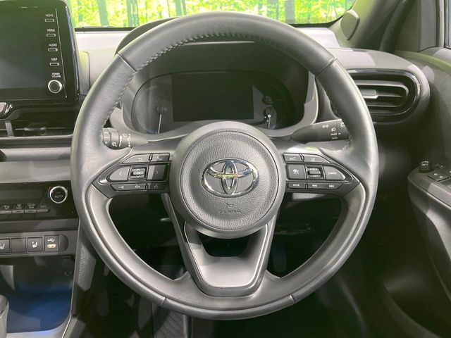 YARIS CROSS HYBRID