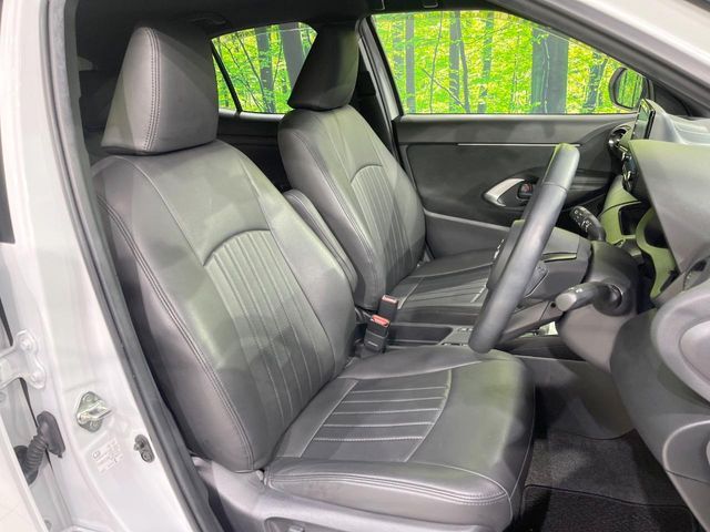 YARIS CROSS HYBRID