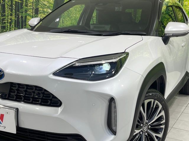 YARIS CROSS HYBRID