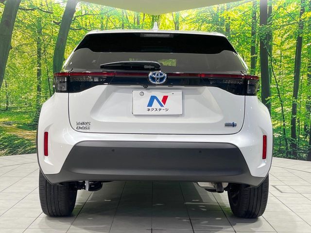 YARIS CROSS HYBRID