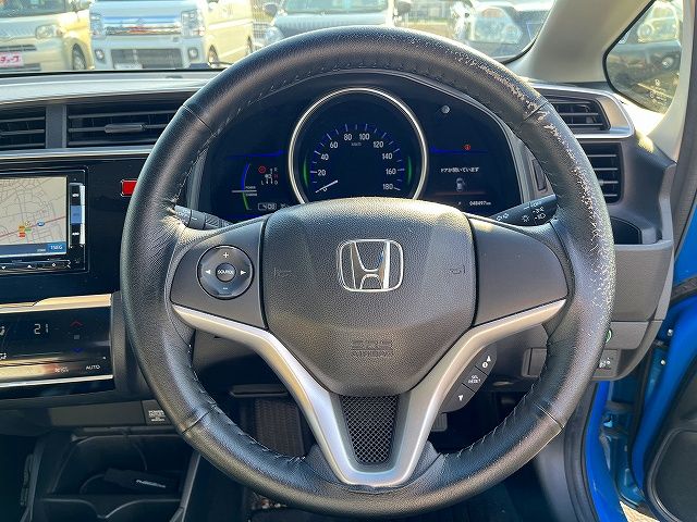 FIT HYBRID