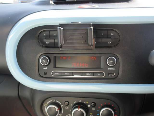 RENAULT TWINGO