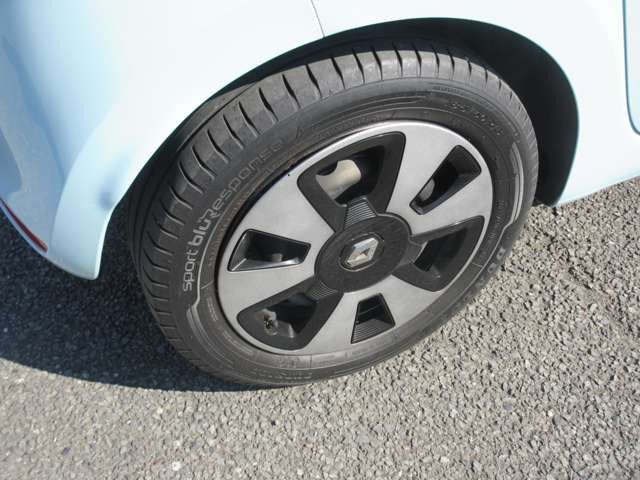 RENAULT TWINGO