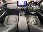 CROWN sedan hybrid