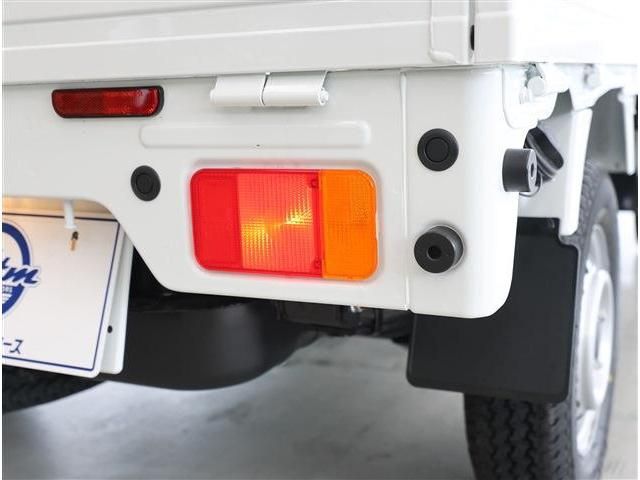 CLIPPER truck