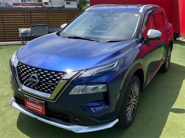 X-TRAIL HYBRID 4WD