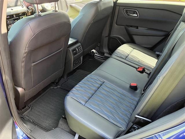 X-TRAIL HYBRID 4WD