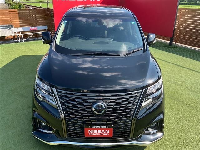 ELGRAND  4WD