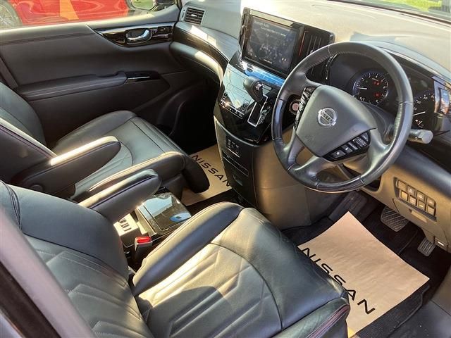 ELGRAND  4WD