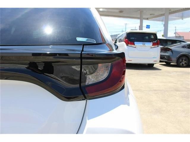 YARIS HYBRID
