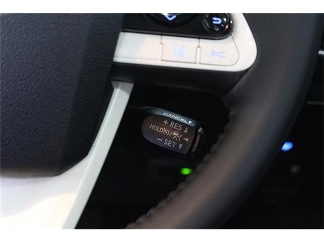 PRIUS 4WD