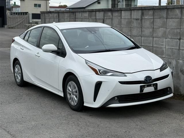 PRIUS 4WD