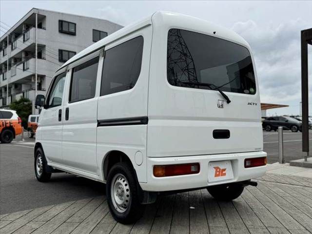 ACTY van