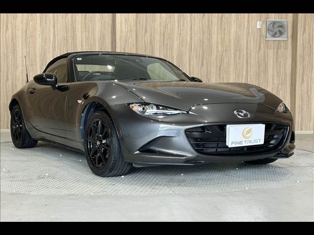 ROADSTER