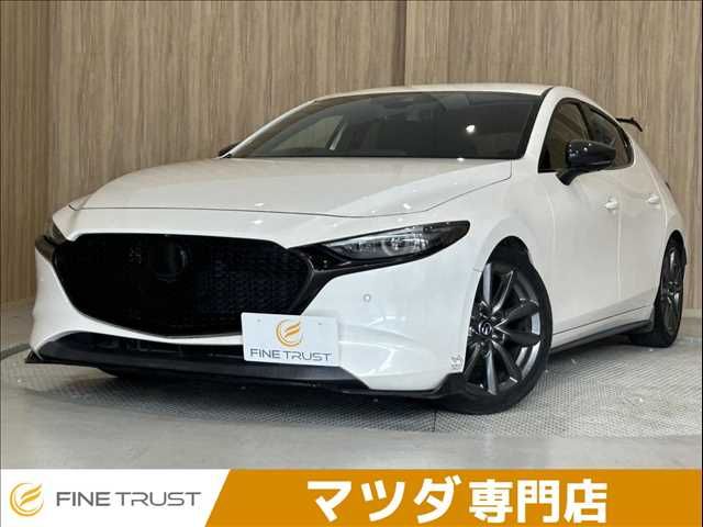 MAZDA3 FASTBACK