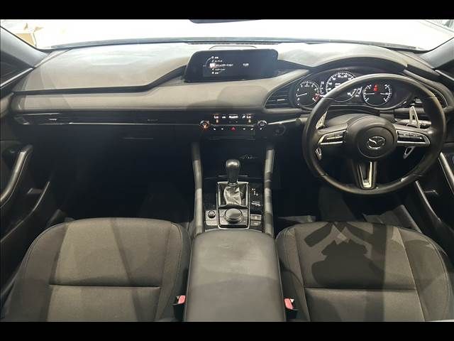 MAZDA3 FASTBACK