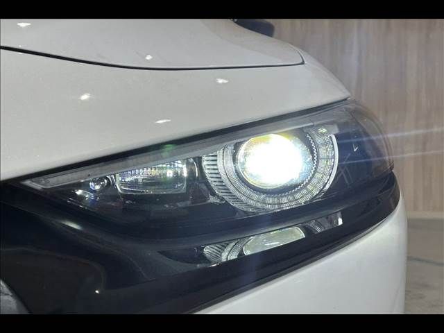 MAZDA3 FASTBACK