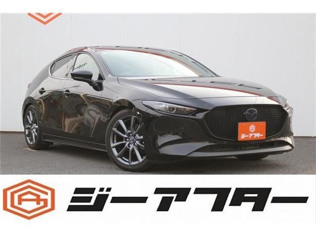 MAZDA3 FASTBACK