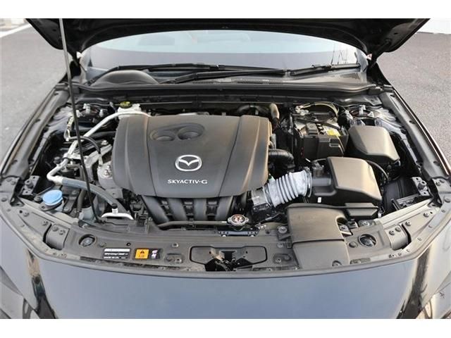 MAZDA3 FASTBACK