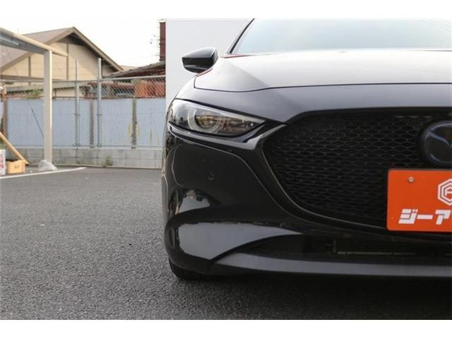MAZDA3 FASTBACK