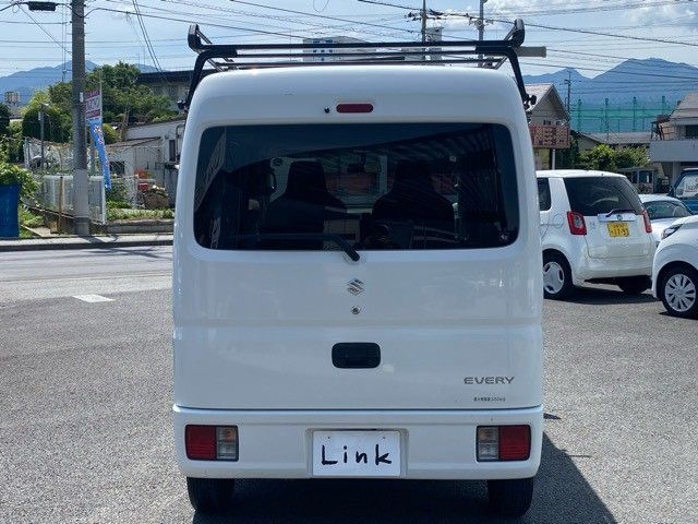 EVERY van 4WD