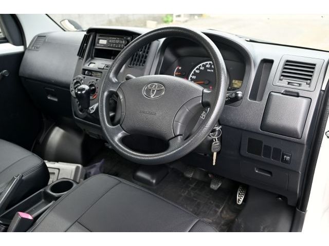 LITEACE truck 2WD