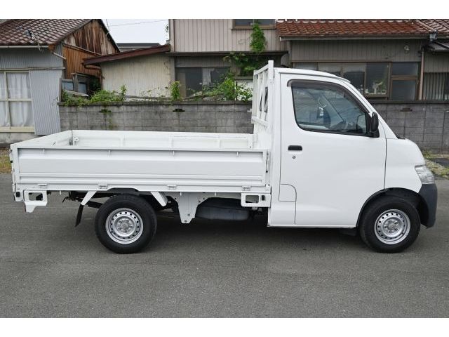 LITEACE truck 2WD