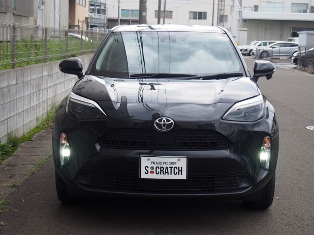 YARIS CROSS