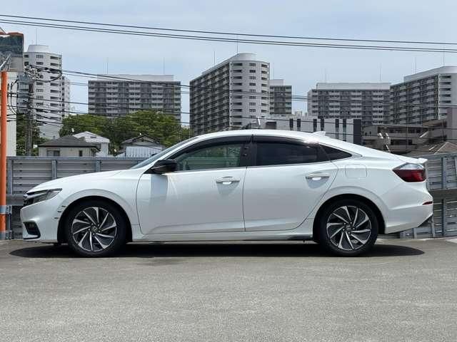 INSIGHT sedan