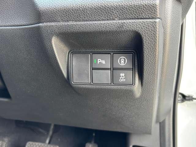 INSIGHT sedan