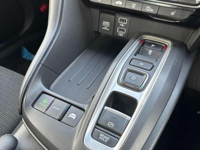 INSIGHT sedan