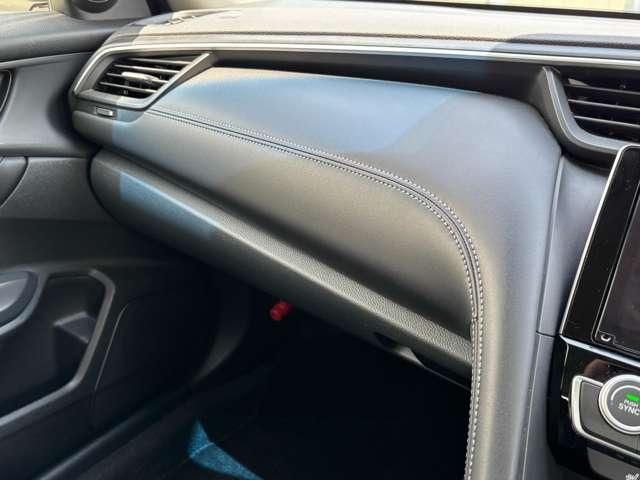 INSIGHT sedan