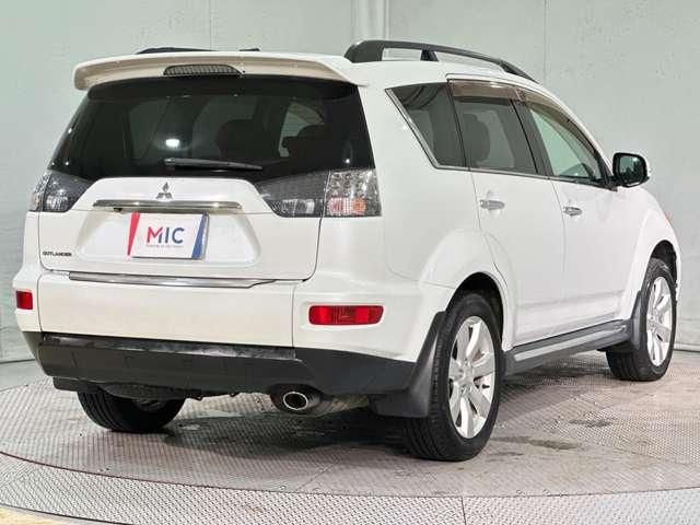 OUTLANDER 4WD