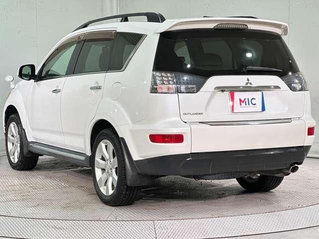 OUTLANDER 4WD