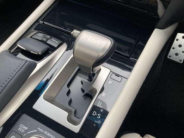 LEXUS LS600h