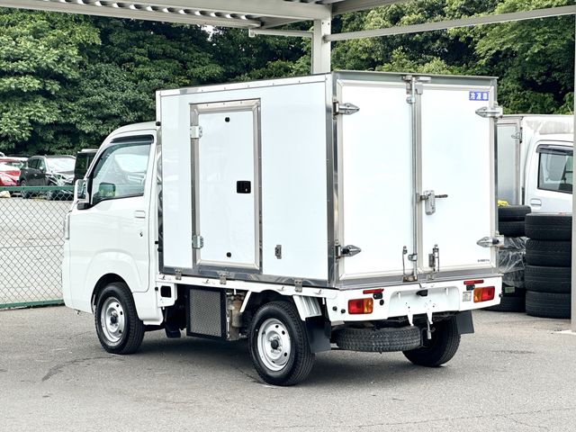 SAMBAR truck 4WD