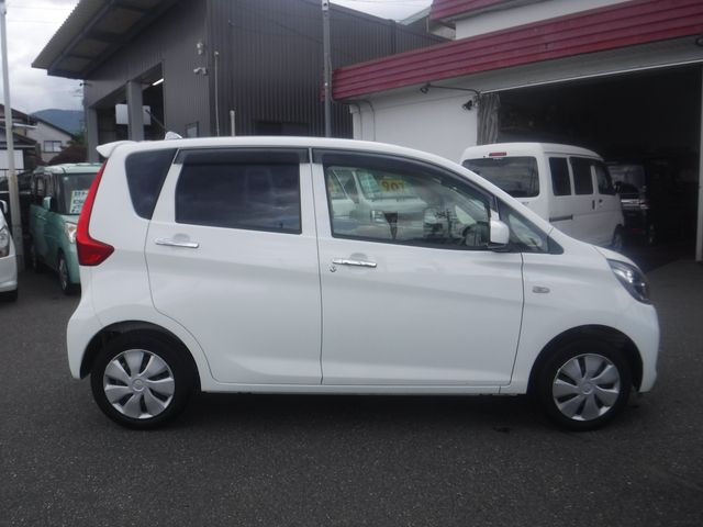 eK WAGON
