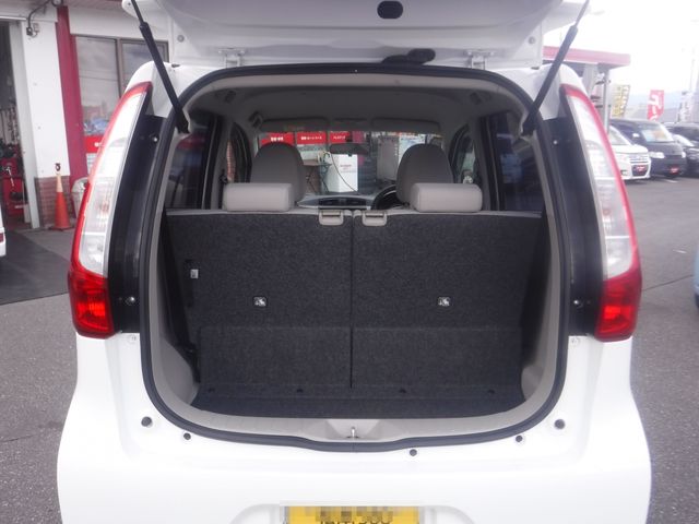 eK WAGON