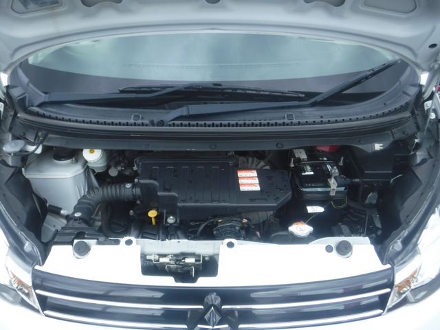 eK WAGON