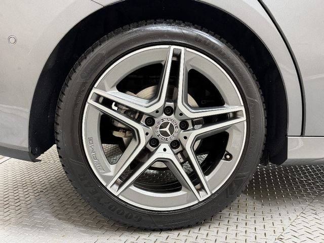MERCEDES BENZ B class