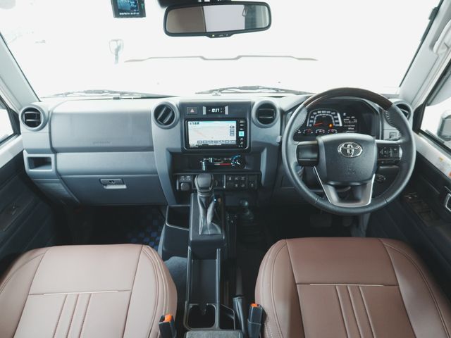 LANDCRUISER 70
