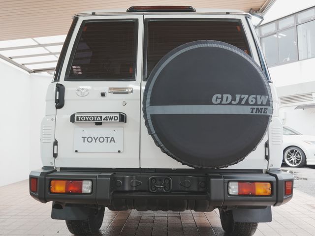 LANDCRUISER 70