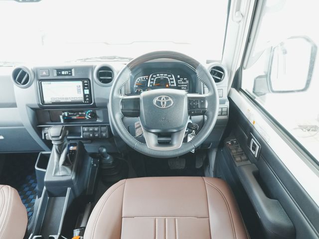 LANDCRUISER 70